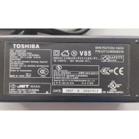     Toshiba (19V 3.42A, 5.5x2.5)