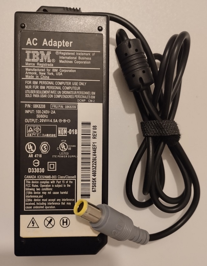 ���� ������� IBM (20V 4.5A, 7,9x5.5��), ��� ��������� Lenovo, IBM (08K8208)