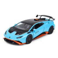 Машинка Rastar 64300 Lamborghini Huracan STO (1:32, 14,5см). Голубая. Двери и капот открываются. Звуковые и световые сигналы. Инерционная